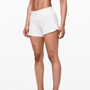 Lululemon Run Times White Short 2.5”